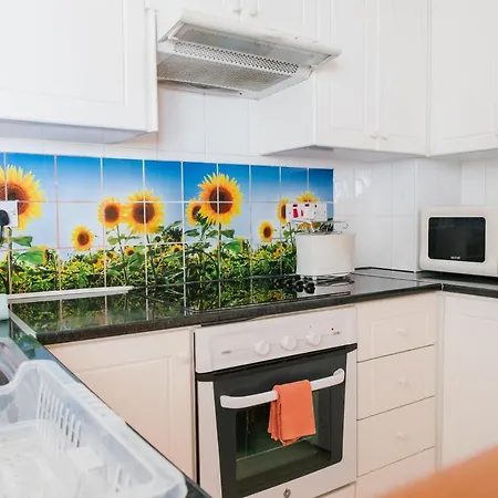 Apartment Regina Gardens 2 Bedroom Sea View Flat In *